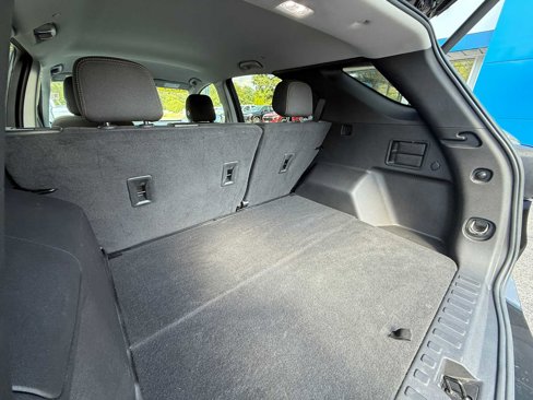 Used 2023 Chevrolet Equinox LT image 28