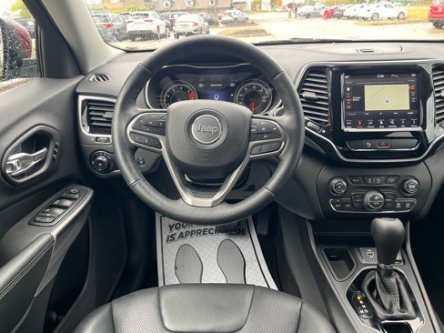 Used 2019 Jeep Cherokee Limited image 15