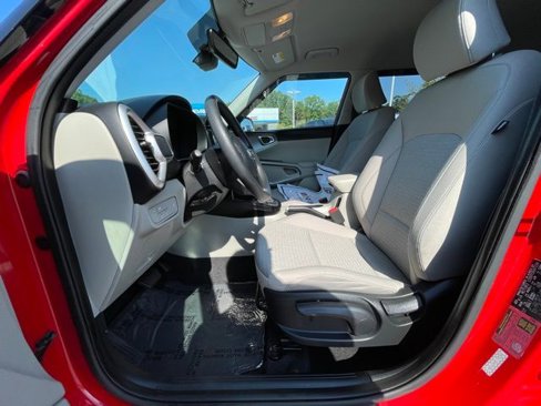 Used 2020 Kia Soul S image 16