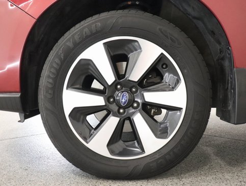 Used 2017 Subaru Forester 2.5i Limited w/ Protection Package #2 image 5