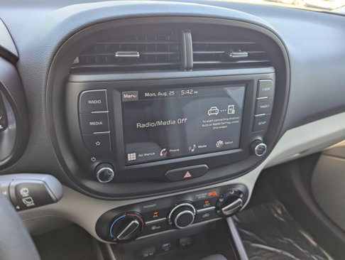 New 2025 Kia Soul LX image 24