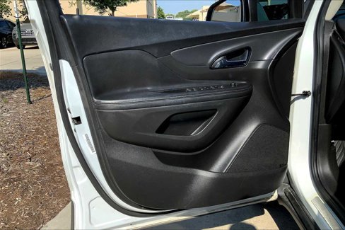 Used 2020 Buick Encore Essence image 21
