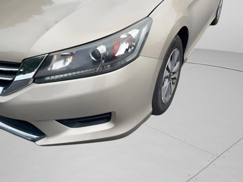 Used 2014 Honda Accord LX image 3