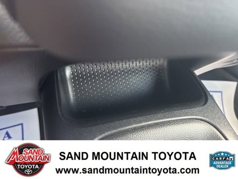 Used 2022 Toyota Corolla SE image 20