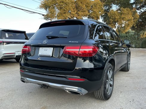 Used 2016 Mercedes-Benz GLC 300 4MATIC image 3