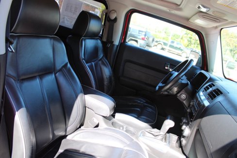 Used 2009 HUMMER H3T Luxury image 20