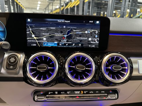 Certified 2022 Mercedes-Benz GLB 250 4MATIC image 19