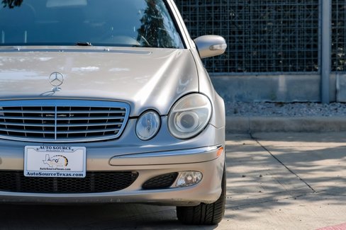 Used 2003 Mercedes-Benz E 320 Sedan image 43