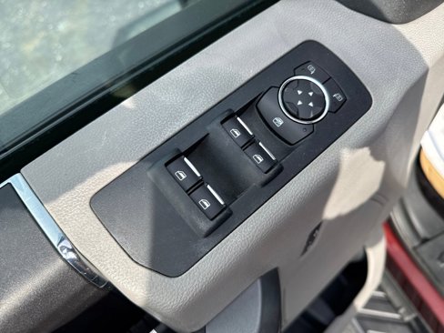 Used 2017 Ford F150 XLT image 11