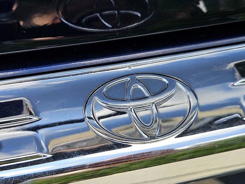 Used 2022 Toyota Highlander XSE image 29
