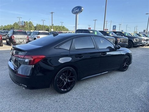 Used 2022 Honda Civic Sport image 3