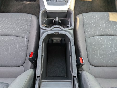Used 2023 Toyota RAV4 XLE image 30