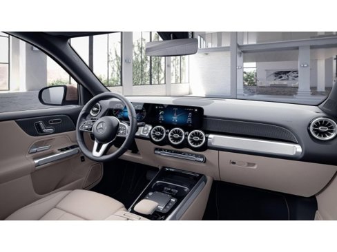 Certified 2021 Mercedes-Benz GLB 250 image 6