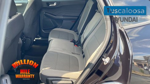 Used 2021 Ford Escape SE w/ SE Sport Appearance Package image 27
