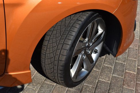Used 2013 Hyundai Veloster Turbo w/ Ultimate Pkg image 13