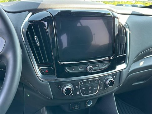 Used 2023 Chevrolet Traverse Premier image 26
