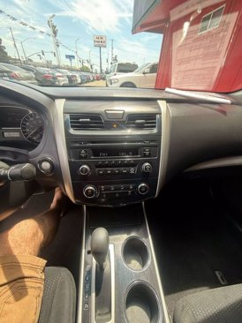 Used 2014 Nissan Altima 2.5 S image 9