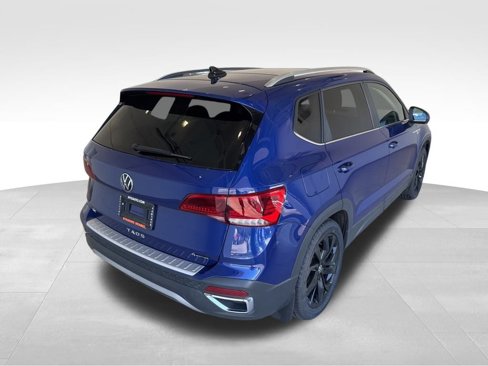 Used 2023 Volkswagen Taos SE image 6