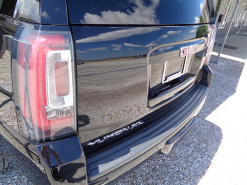 Used 2018 GMC Yukon XL SLT w/ Open Road Package image 60