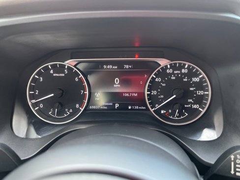 Used 2022 Nissan Rogue S image 18