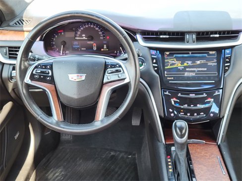 Used 2016 Cadillac XTS Luxury w/ Driver Awareness Package image 15