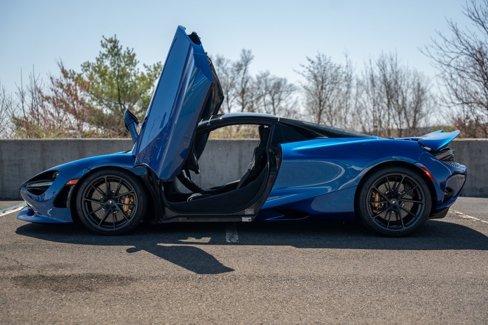 New 2025 McLaren 750S Spider image 29