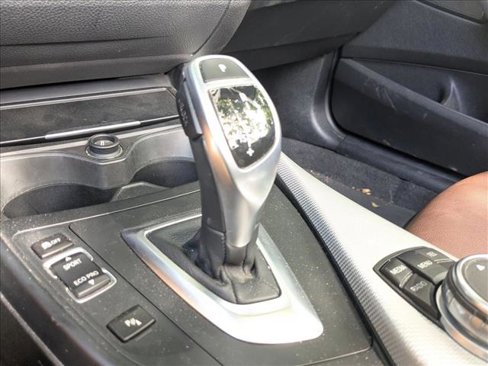 Used 2015 BMW M235i Convertible image 10