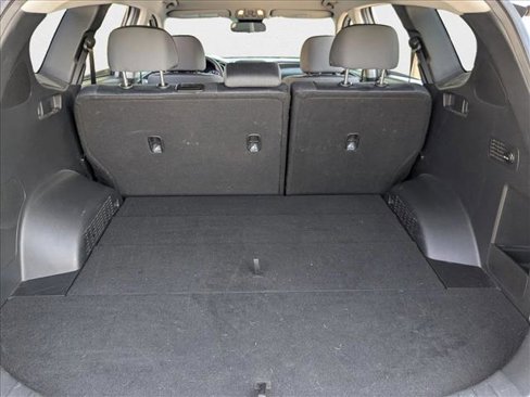 Used 2020 Hyundai Santa Fe SE image 6