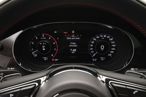 Used 2024 Bentley Bentayga Extended Wheelbase image 15