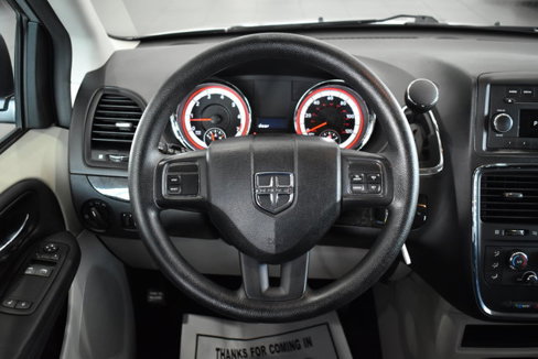 Used 2012 Dodge Grand Caravan SE image 16