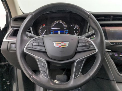 Used 2017 Cadillac XT5 Luxury w/ Driver Awareness Package image 30