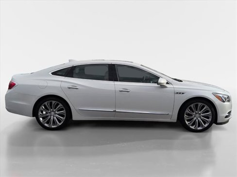 Used 2017 Buick LaCrosse Essence w/ Dynamic Driver Package image 3