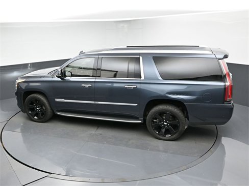 Used 2019 Cadillac Escalade ESV Luxury image 19
