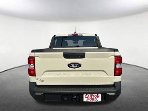 New 2025 Ford Maverick XL w/ Equipment Group 102A image 4