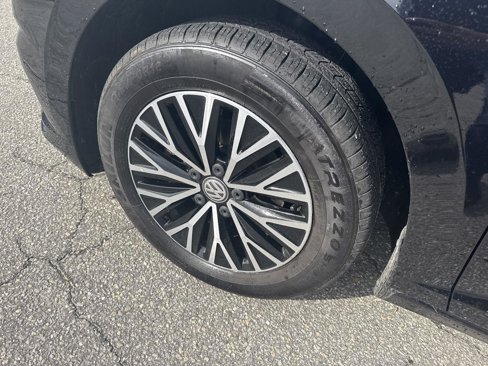 Used 2021 Volkswagen Jetta S image 9