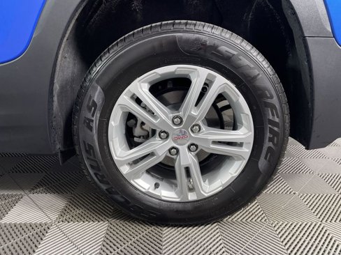 Used 2024 GMC Terrain SLE image 30