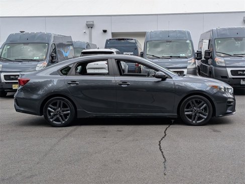 Used 2021 Kia Forte GT-Line w/ GT-Line Premium Package image 2