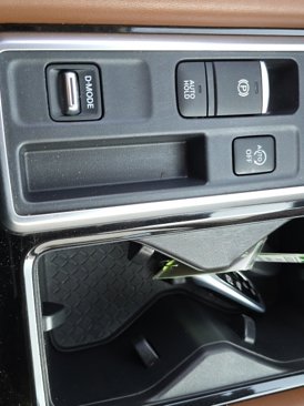 Used 2022 Nissan Pathfinder Platinum w/ Cargo Package image 29