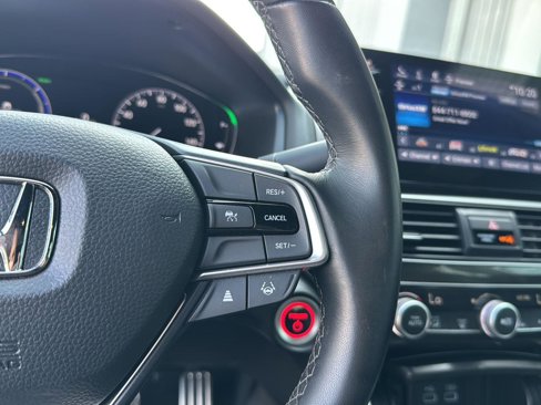 Used 2022 Honda Accord Sport image 19