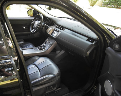 Used 2018 Land Rover Range Rover Evoque image 32