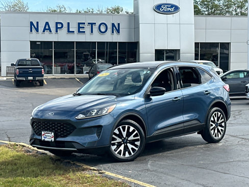 Used 2020 Ford Escape SE Sport image 1