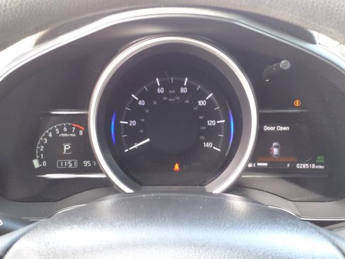 Used 2019 Honda Fit EX image 9
