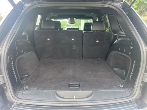 Used 2020 Jeep Grand Cherokee Limited image 13