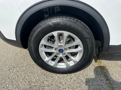 Used 2020 Ford Escape SE image 10