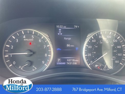 Used 2018 INFINITI Q50 Luxe w/ Sensory Package (Luxe) image 9