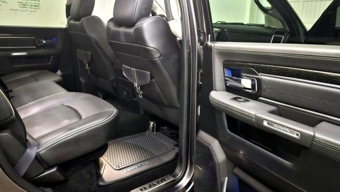 Used 2015 RAM 1500 Limited image 21