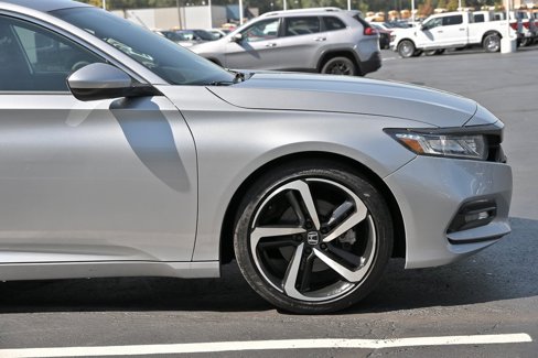 Used 2019 Honda Accord Sport image 10