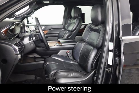 Used 2018 Lincoln Navigator Reserve w/ Technology Package image 34
