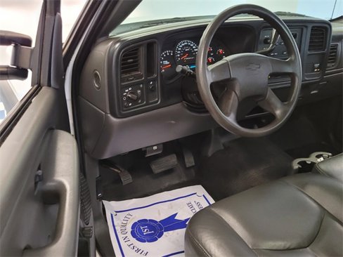 Used 2006 Chevrolet Silverado 2500 W/T image 6