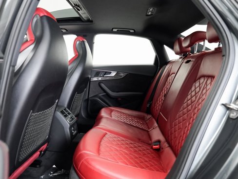 Used 2018 Audi S4 Prestige image 25
